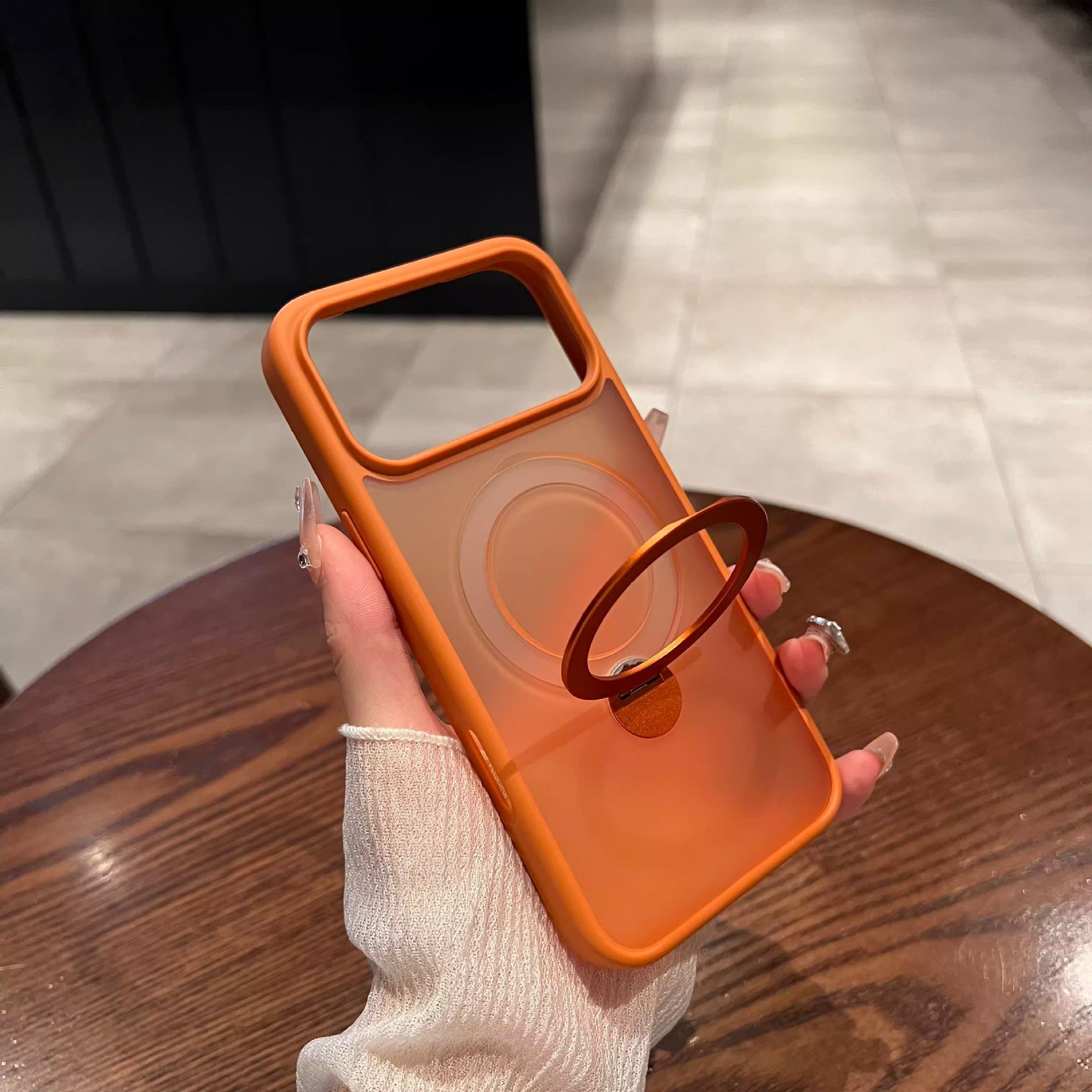 iPhone 17 MagSafe Case Skin Feeling Frosted